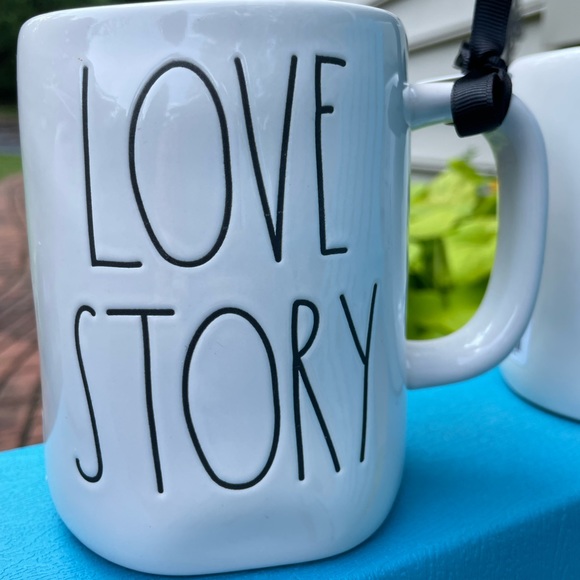 Set of 3 Rae Dunn x Disney beauty and the beast mugs - Picture 5 of 8